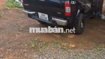 Isuzu D-Max Tự động Đen 5 chỗ