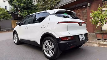 VinFast VF5 Plus 2025 Trắng 10000 km