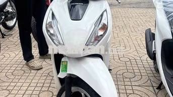 Honda Vision 110 2026 Trắng