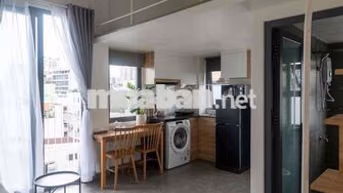 🏡CĂN HỘ DỊCH VỤ THIẾT KẾ HIỆN ĐẠI CÓ BAN CÔNG THOÁNG ĐẦY ĐỦ NỘI THẤT🌟