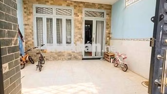 NHÀ 2 MT THOÁNG_FULL NỘI THẤT_SÂN RỘNG _TL37