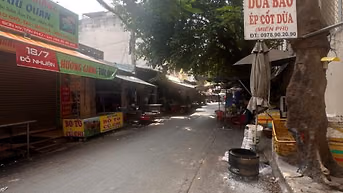 Nhà ngay chợ Sơn Kỳ phù hợp kinh doanh, giá rẻ