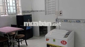 Cho thuê nhà riêng kiên cố, 2 phòng ngủ, có sẵn tiện nghi ở Cồn Khương