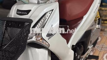 Honda Future Led Up Thái 2022 ngay chủ ký giấy