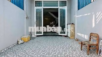 Nhà 2 lầu 4x18 hẻm xe hơi thông thoáng đường Lê Văn Khương