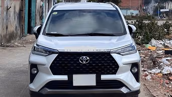 Toyota Veloz CVT 2023 Trắng Tự động