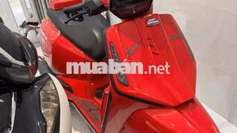 Lambretta X125 2.600 km màu Đỏ