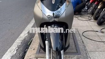 Honda SH Mode 2016 Xám đen đã sử dụng