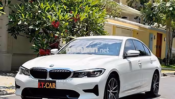 BMW 320i Sportline 2023 Trắng Da cao cấp 5 chỗ