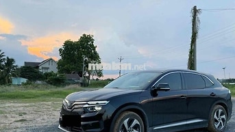 VinFast VF8 ECO 2023 Đen 53000 km