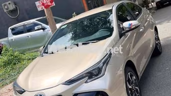 Toyota Vios 2025 Số sàn 15000 km Vàng cát mới tinh