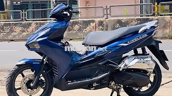 Honda Air Blade 125 4Val 2024 Xanh