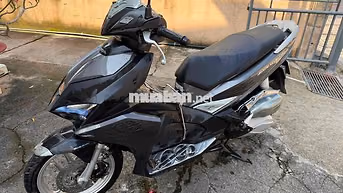 Honda Air Blade Đen Thể Thao Nguyên bản