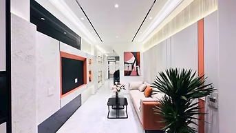 nhà vừa đc xây mới , full nội thất , dọn vô là ở