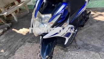 Yamaha Novo 5 Xanh trắng đen