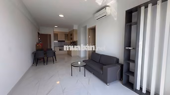 Sân phơi rộng rãi, Máy lạnh sẵn sàng, Bếp núc An toàn, Mời Bạn vào ở