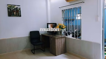 nhà riêng biệt, thoáng mát, gần q1,2,3,PN.
