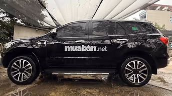 Ford Everest 2018 Tự động 10 cấp Đen Da
