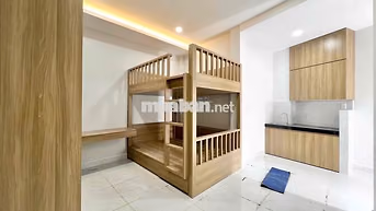 PHÒNG MỚI SIÊU ĐẸP CÓ BAN CÔNG SÁT Q5 có thang máy - FULL NT cao cấp