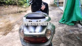 Honda A chảy màu Bạc
