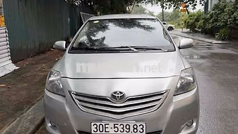 Toyota Vios E Số sàn Bạc