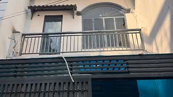 BÁN NHÀ 1 SẸC ĐƯỜNG PHẠM VĂN CHIÊU. ĐỐI DIỆN TRƯỜNG HỌC CẤP 1,2 AN HỘI