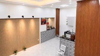 Chính chủ bán nhà hẻm 8/... Hồ Hảo Hớn Q.1 - Ngang 6m x 5m chỉ 5,7 tỷ