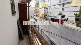 🟤🟡🏡🛍️ NHÀ NGUYÊN CĂN GẦN PARC MALL – 1 TRỆT 1 GÁC – BAN CÔNG – PHẠM HÙN