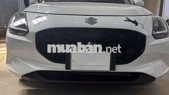 Suzuki Swift 2025 Hybrid Trắng 7000km