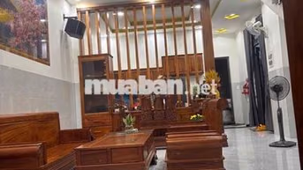 Định cư nhượng lại nhà đẹp và kiên cố