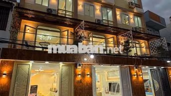 chính chủ bán nhà 3 lầu shr hẻm 1056 huỳnh Tấn Phát
