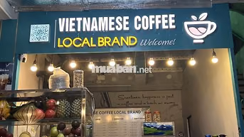 Sang toàn bộ quán cà phê khu phố tây 
