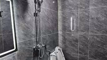 Cho thuê nhà DT 40m x 5T xây mới Thang máy ở Ngõ 280 Bạch Đằng