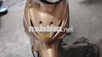 Honda WaveS 110 Vàng đồng Thể thao