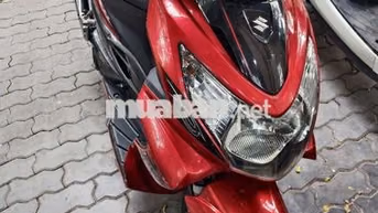 Xe tay ga Suzuki Đỏ đen