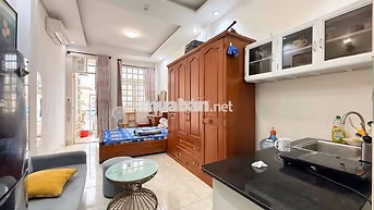 CHO THUÊ PHÒNG BAN CÔNG 35M2 QUẬN 10_NGAY VX LÊ ĐẠI HÀNH_ĐH Y DƯỢC