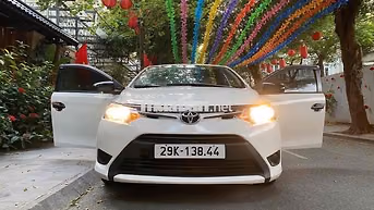 Toyota Vios 2019 Trắng 5 chỗ