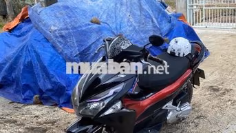 Honda Air Blade 110 Đen, Đỏ Độ kiểng Audi