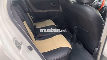 Toyota Yaris 2010 Trắng Tự động Nhật