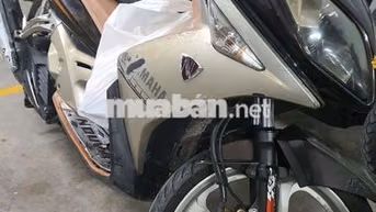 Yamaha Nouvo LX 135cc màu nâu đen