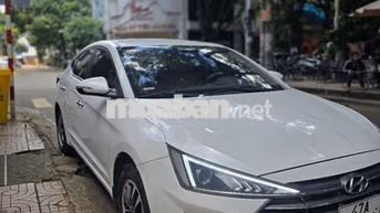 Hyundai Elantra GLS MT 2019 Số sàn Trắng