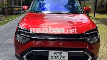 Kia Carens 7 chỗ Tự động màu Đỏ
