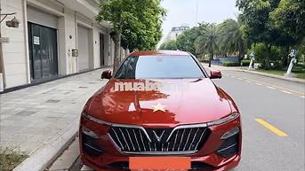 Chính chủ bán Vinfast LuxA 2.0 Plus 2022 Đỏ-Nâu