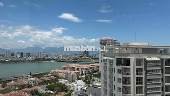Cho thuê căn hộ 1 phòng ngủ Chung cư Monarchy, Full nội thất, ở ngay