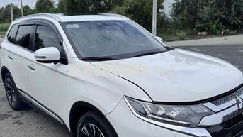 Mitsubishi Outlander 2020 premium odo 3v7