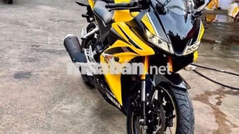 Yamaha R15v3 Vàng Xe côn tay