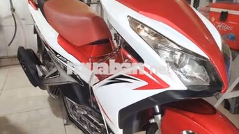 Honda Air Blade 125cc Đỏ trắng
