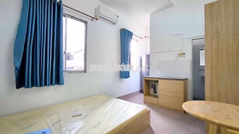 STUDIO CỬA SỔ SIÊU THOÁNG GẦN CẦU CHÀ VÀ THUẬN TIỆN ĐH Y DƯỢC