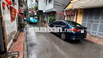 ĐỐNG ĐA. Ô TÔ VÀO NHÀ. KINH DOANH ĐỈNH.