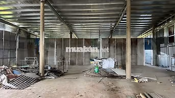 Kho xưởng bãi 900 m² kho xây dựng 720 m² có điện 3 pha, lộ Container